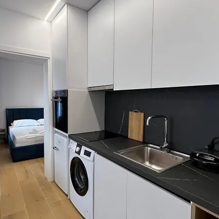 Tirana Central Apartments 公寓