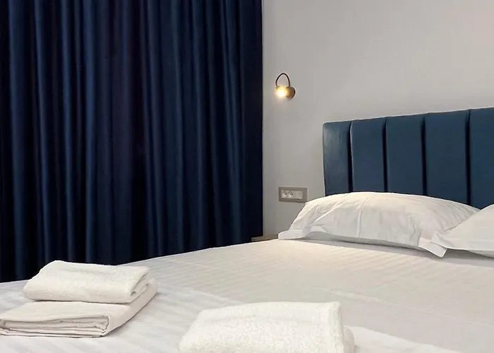 Tirana Central Apartments アパート